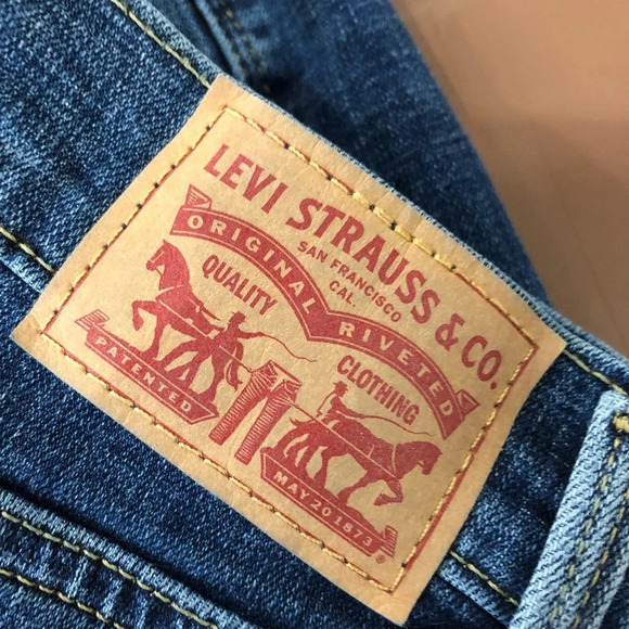 NWOT Levi’s 505 Straight Jeans Size 30 10 Women's Color: Maui Rays Medium Wash - Picture 5 of 6